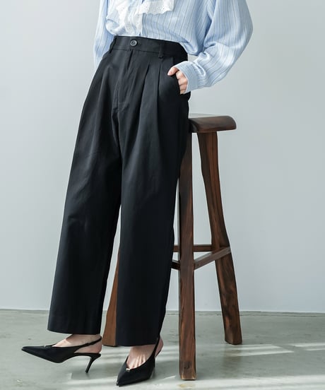 ウェストタックチノパンツ
