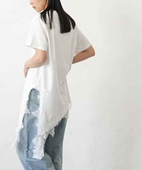 裾レーススリットTシャツ