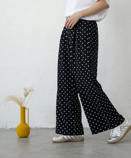 ウェストタックドットワイドパンツ