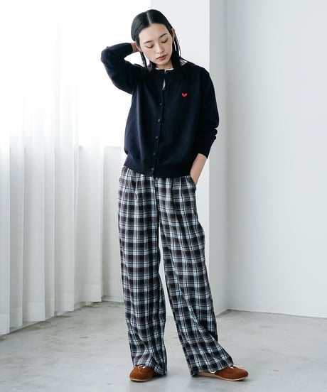 ハート刺繍ニットカーディガン