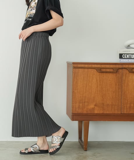 セルフカットプリーツスカート