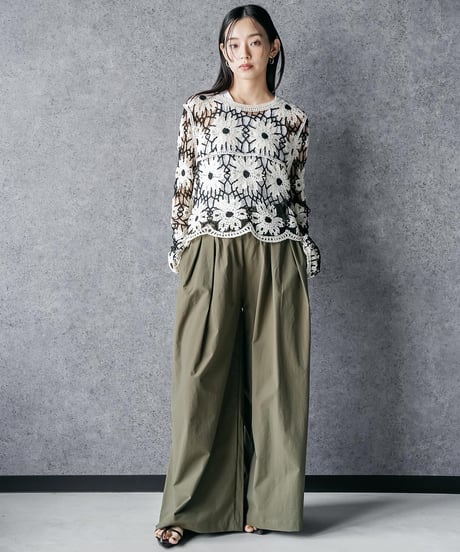 クロシェ花柄プルオーバー