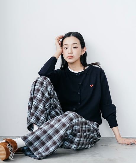 ハート刺繍ニットカーディガン