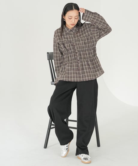 シャーリングチェックシャツ