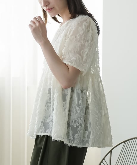 花柄シアーフリンジプルオーバー