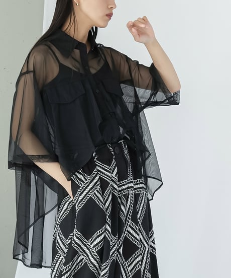 ティアードシアーブラウス