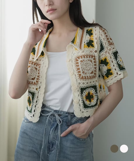 有色クロシェ襟付きカーディガン