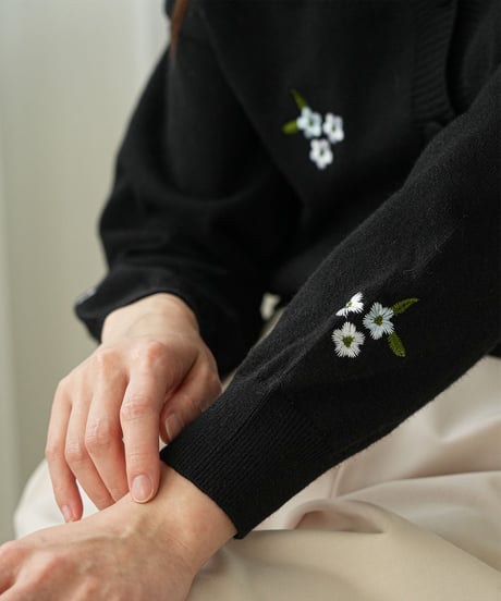 花柄刺繍カーディガン