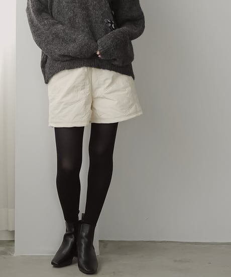 ナイロンワッシャー中綿キルトショートパンツ