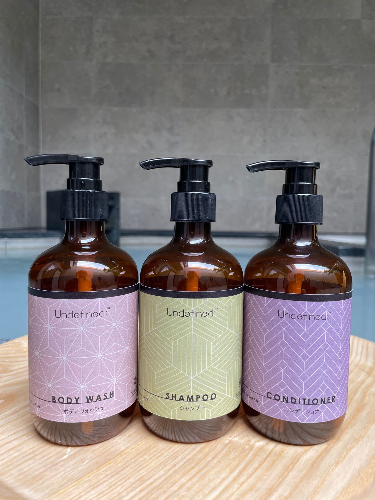 シャンプー｜Undefined™（アンディファインド）｜300ml | hotel H2 NA