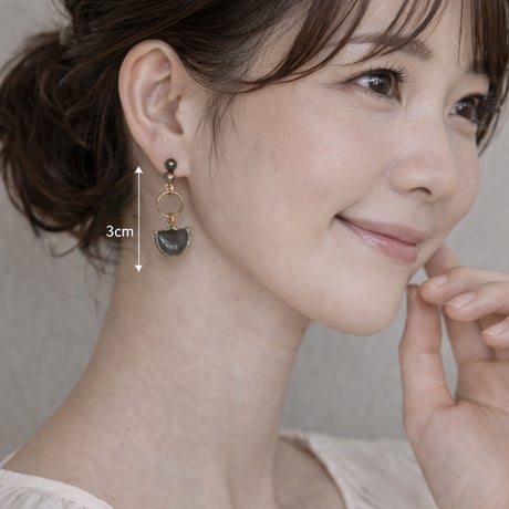 【さりげない存在感】ゴールドリング×グレーパーツ ピアス