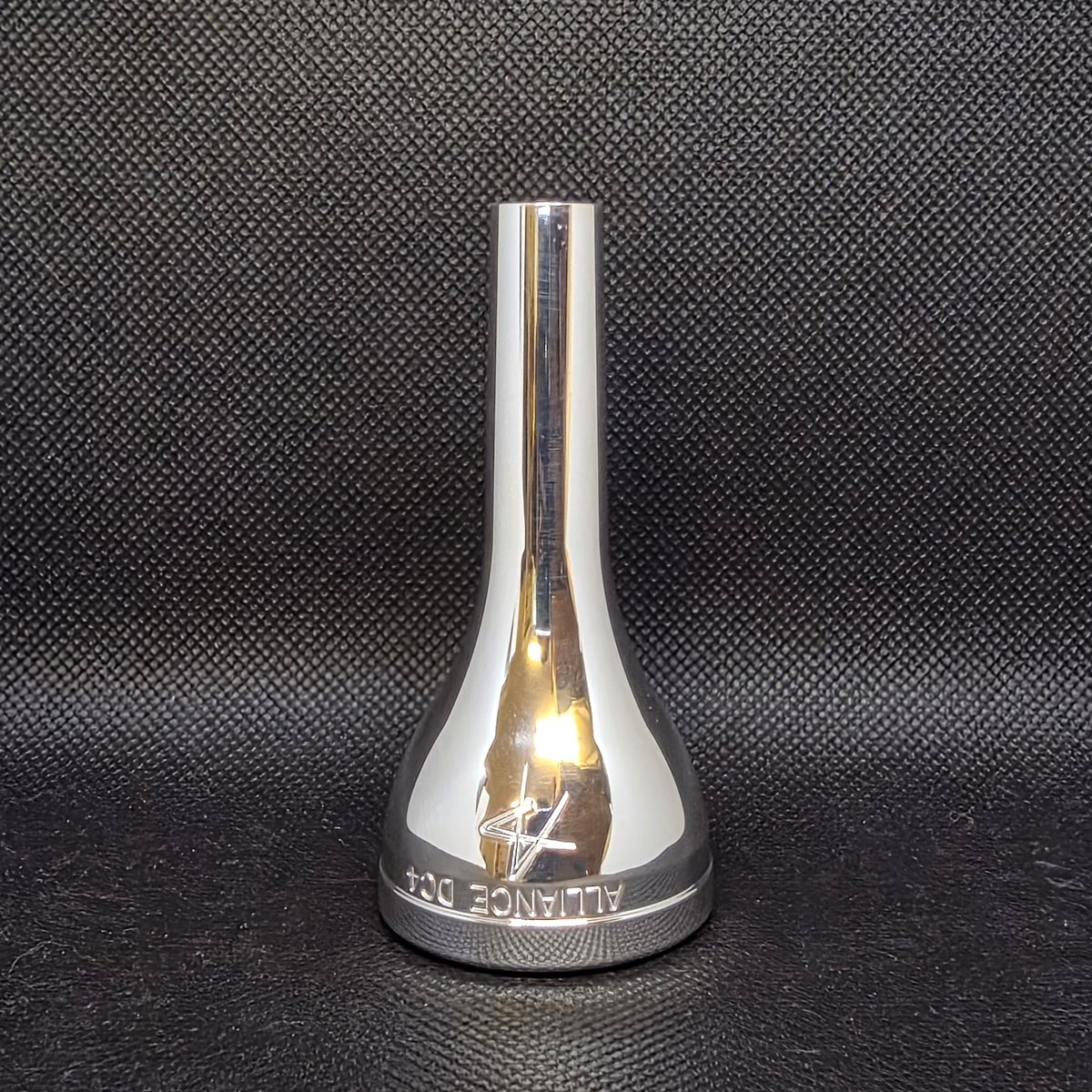 ユーフォニアムマウスピース アライアンス DC4 ケース付き