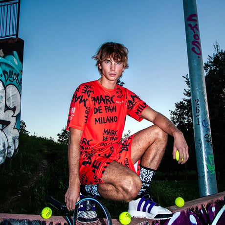MARC DE PAW Rebel Logo Tee – Orange