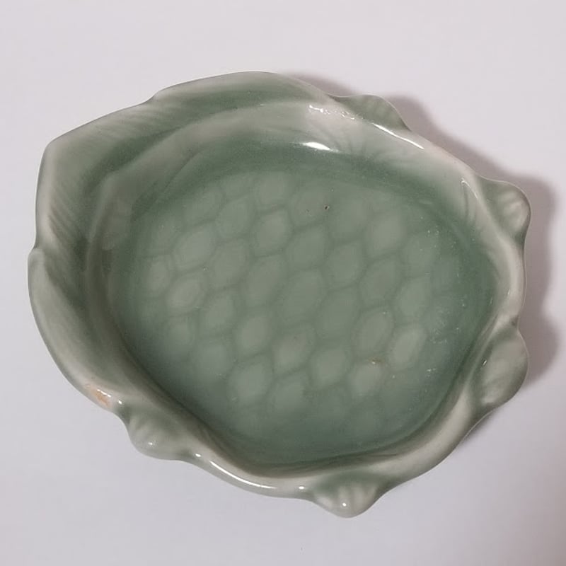 青磁　雲亀図　手焙　美品　　古三田青磁 三田青磁 亀形小皿 | 五分堂