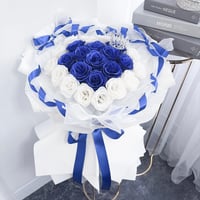 Royal Blue × White🤍💙 Glitter Rosesハートドレスブーケ