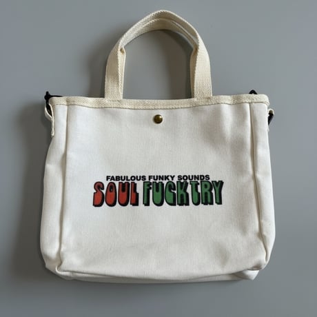SOULFUCKTRY キャンパス ショルダーバック フロントロゴ 白 メンズ レディース ストリート