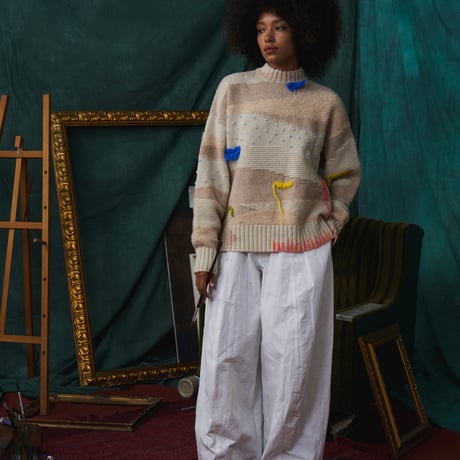H01  Crewneck intarsia knitwear