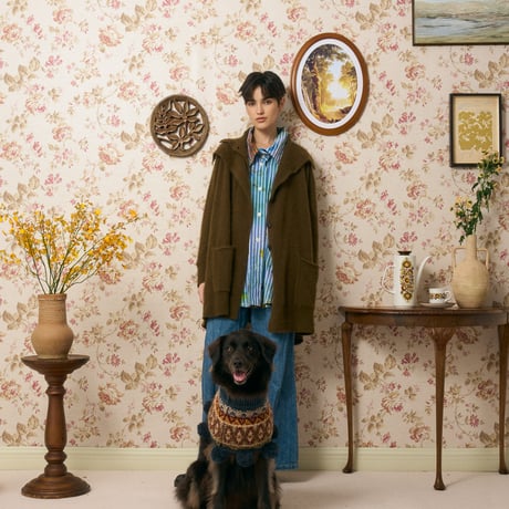516 Yoke-pattern pet neck warmer with  pompom