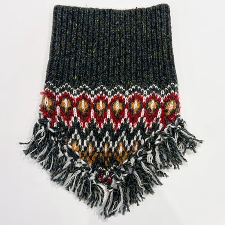 515 Triangle pet neck warmer with Fringe