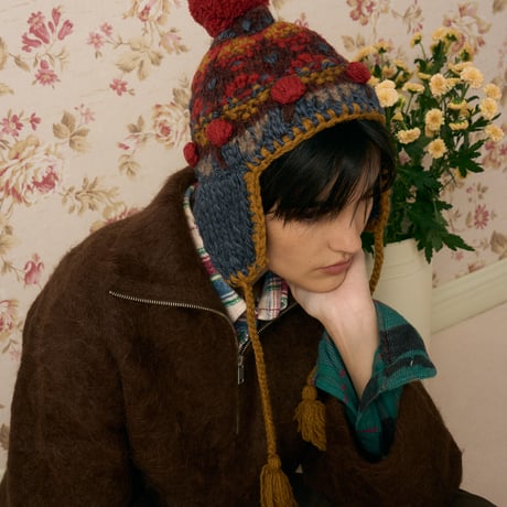 521 Knit hat with pompom