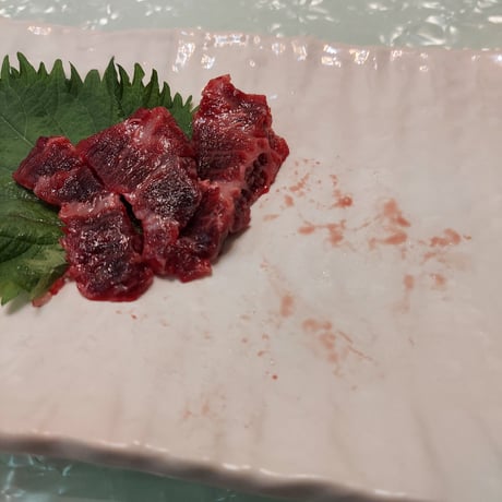 ニタリ鯨　徳用尾の身６０ｇ（クール便）