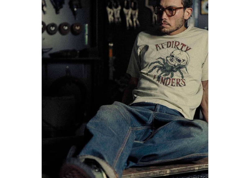 AT-DIRTY/アットダーティー】 SKULL SPIDER S/S TEE W.NATU