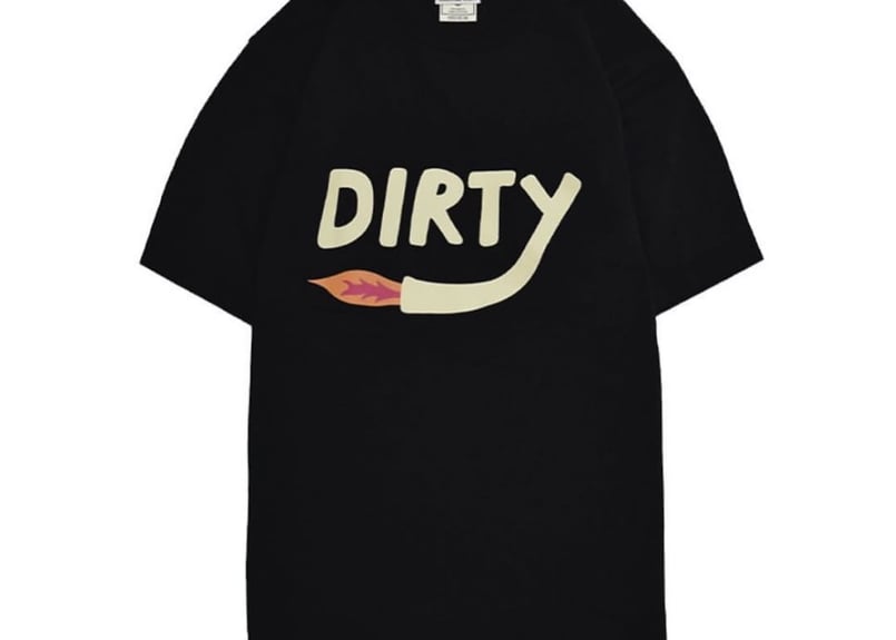 AT-DIRTY/アットダーティー】 DIRTY FIRE S/S TEE BLACK | 
