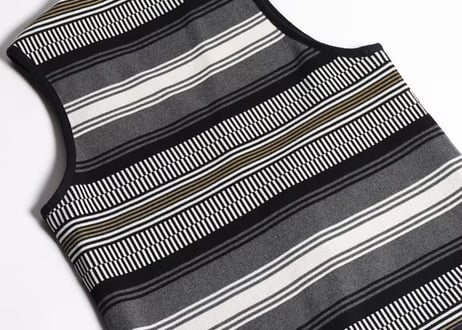 【WESTRIDE/ウエストライド】　NGT RUG W FACE VEST RUG