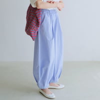 フラワーバルーンパンツ