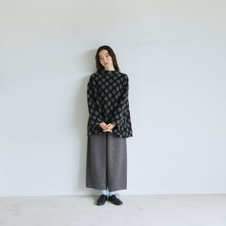 ドット柄 ループウール プルオーバー
