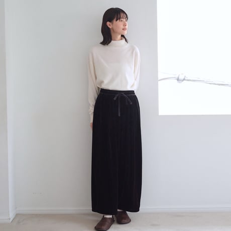ベルベットパンツ