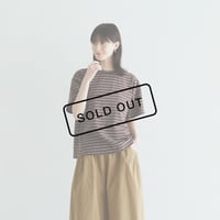 ポイント刺繍入りストライプTシャツ