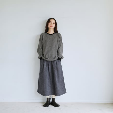 カシミヤ クルーネックニット