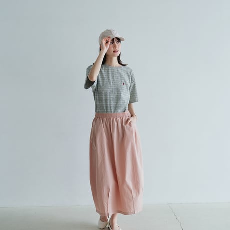 ポイント刺繍入りストライプTシャツ