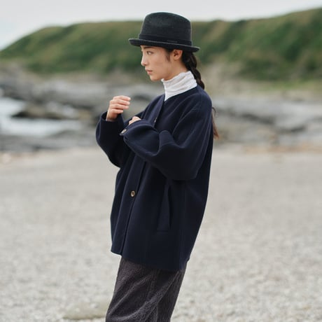ショート丈バイカラーウールコート