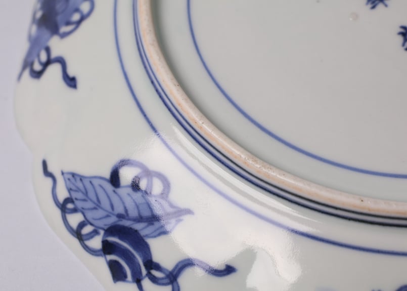098 染付 水仙 藤 菊 古伊万里 七寸皿 | あさい骨董店