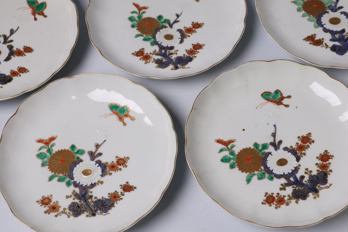 169 色絵 伊万里焼 菊 蝶 七寸皿 | あさい骨董店