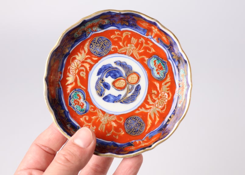 227 錦手 古伊万里 花 小皿 | あさい骨董店