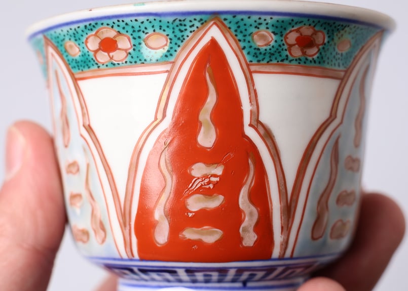 伊万里焼　猪口　８客　M693 伊万里焼 猪口 8客 M693 伊万里焼 猪口 8客 M693 Amazon.co.jp: 酒