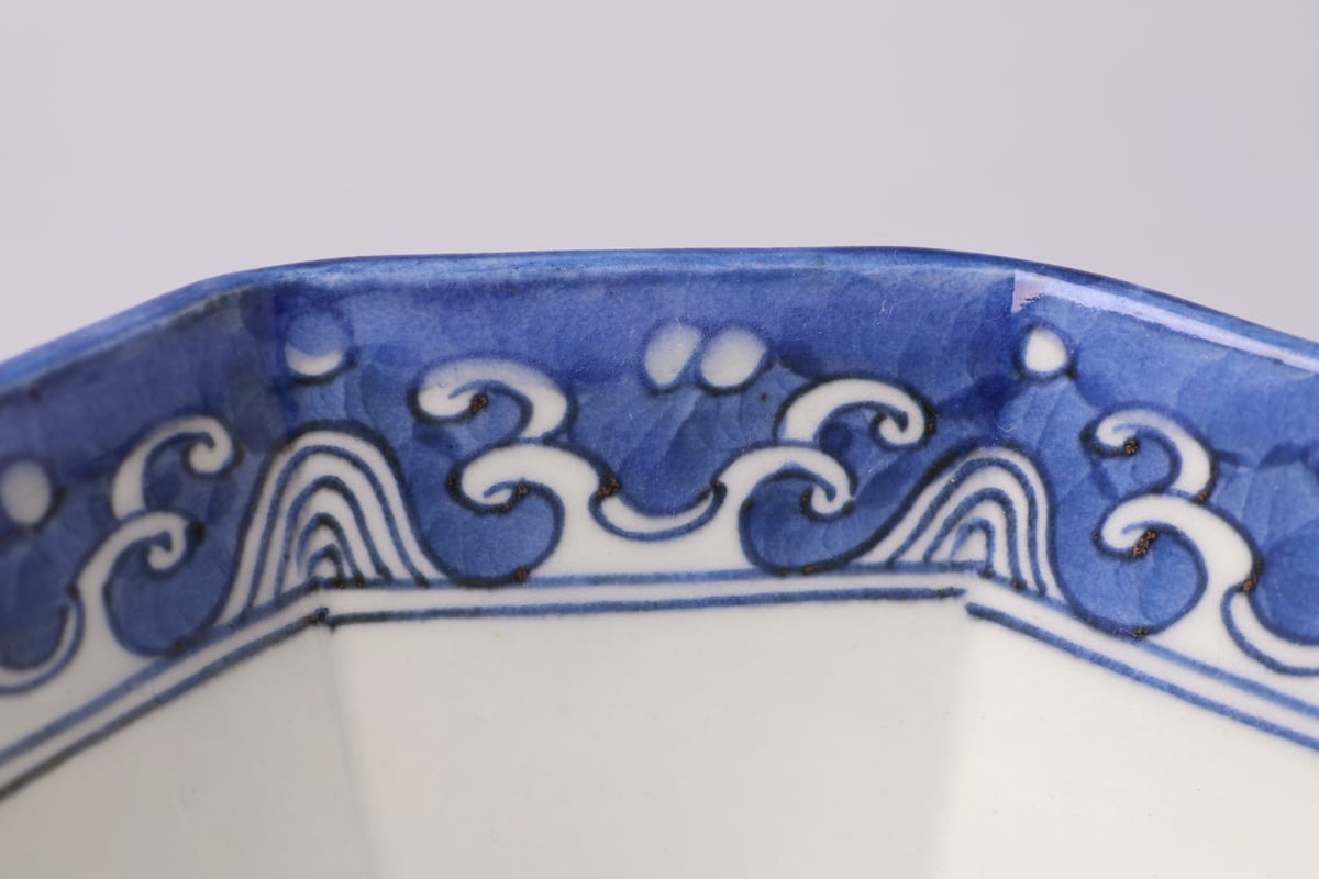 伊万里焼 色絵 草花紋様 八角 七寸深鉢 /骨董/時代物 染付 八角鉢 [草花文絵] 小鉢 盛り皿 飾り皿 深鉢 器 和食器 伊万里