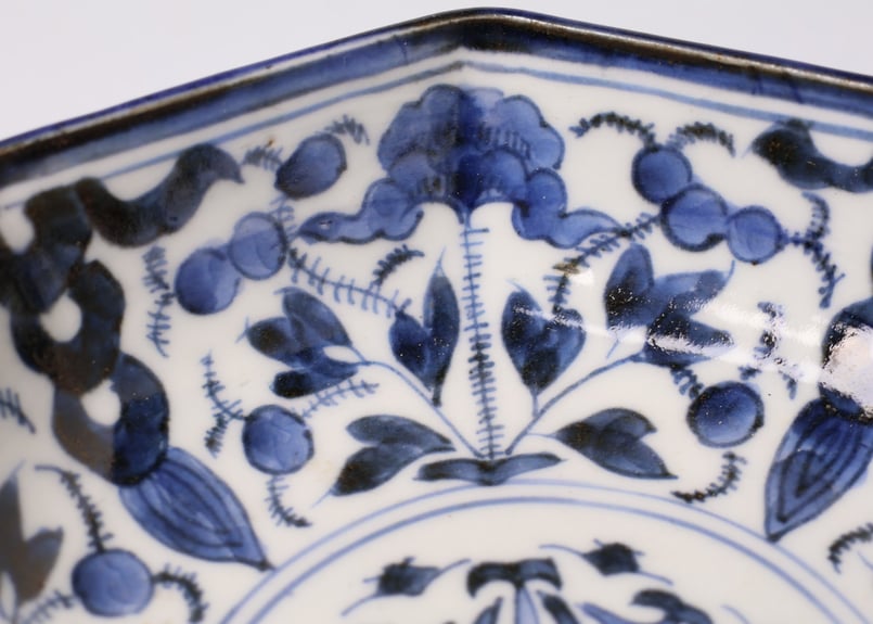 213 染付 古伊万里 花 八角 膾皿 | あさい骨董店