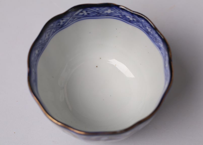 176 色絵 伊万里焼 花 鳥 通り物 中猪口 | あさい骨董店