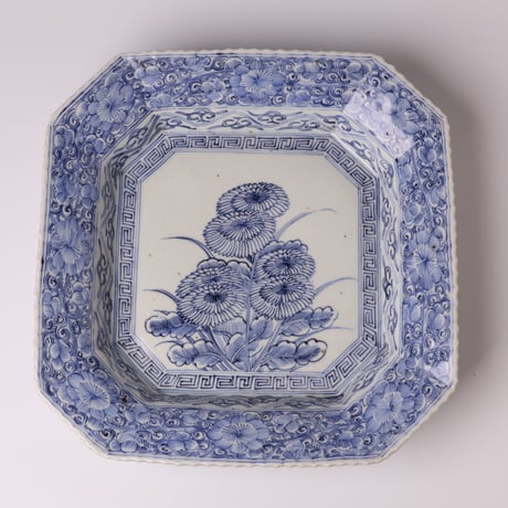 古伊万里 静かに藍の花咲く古伊万里8寸 – Kotto Shop