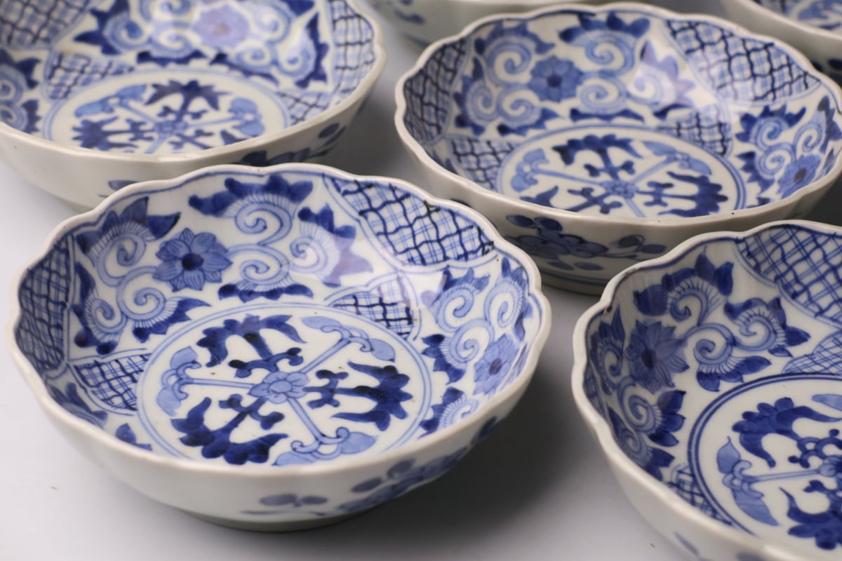 028 染付 伊万里焼 花 膾皿 | あさい骨董店