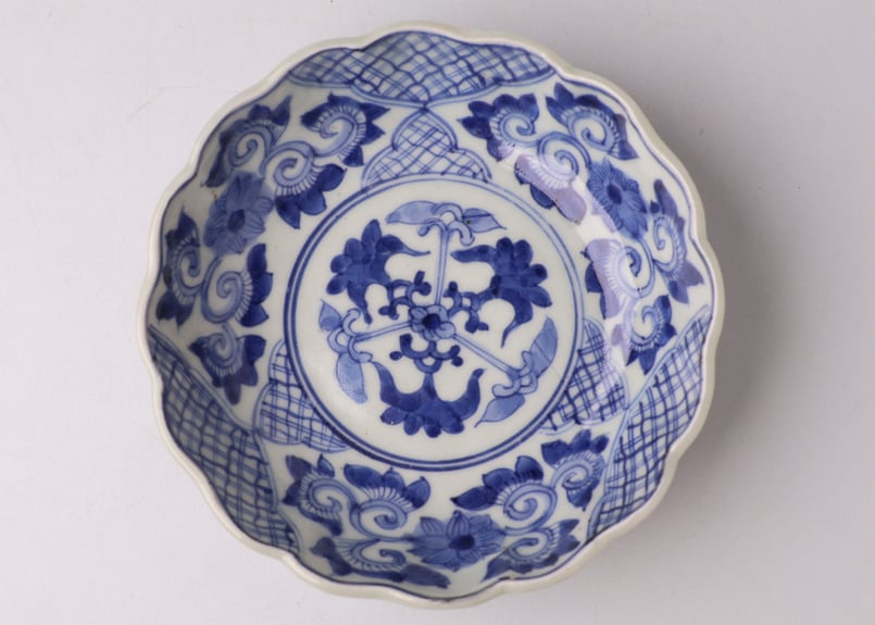 028 染付 伊万里焼 花 膾皿 | あさい骨董店