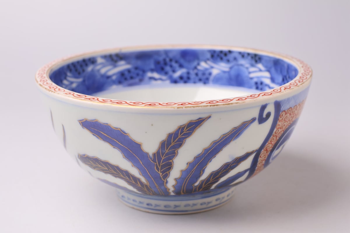 明治時代古伊万里鹿獅子図柄ベロ藍印判手鉢ボウル24cm伊万里焼骨董品 明治時代古伊万里鹿獅子図柄ベロ藍印判手鉢ボウル24cm伊万里焼骨董品