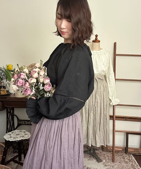 【ブラック】はしごレースブラウス
