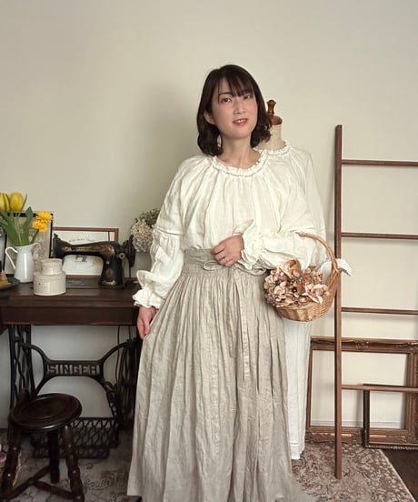 【ホワイト】はしごレースブラウス