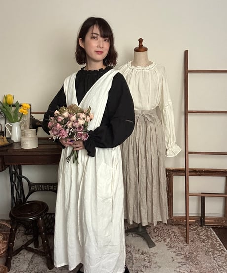【ブラック】はしごレースブラウス
