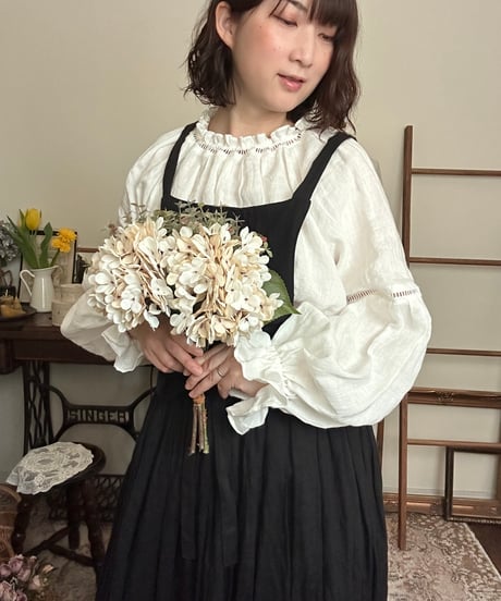 【ホワイト】はしごレースブラウス